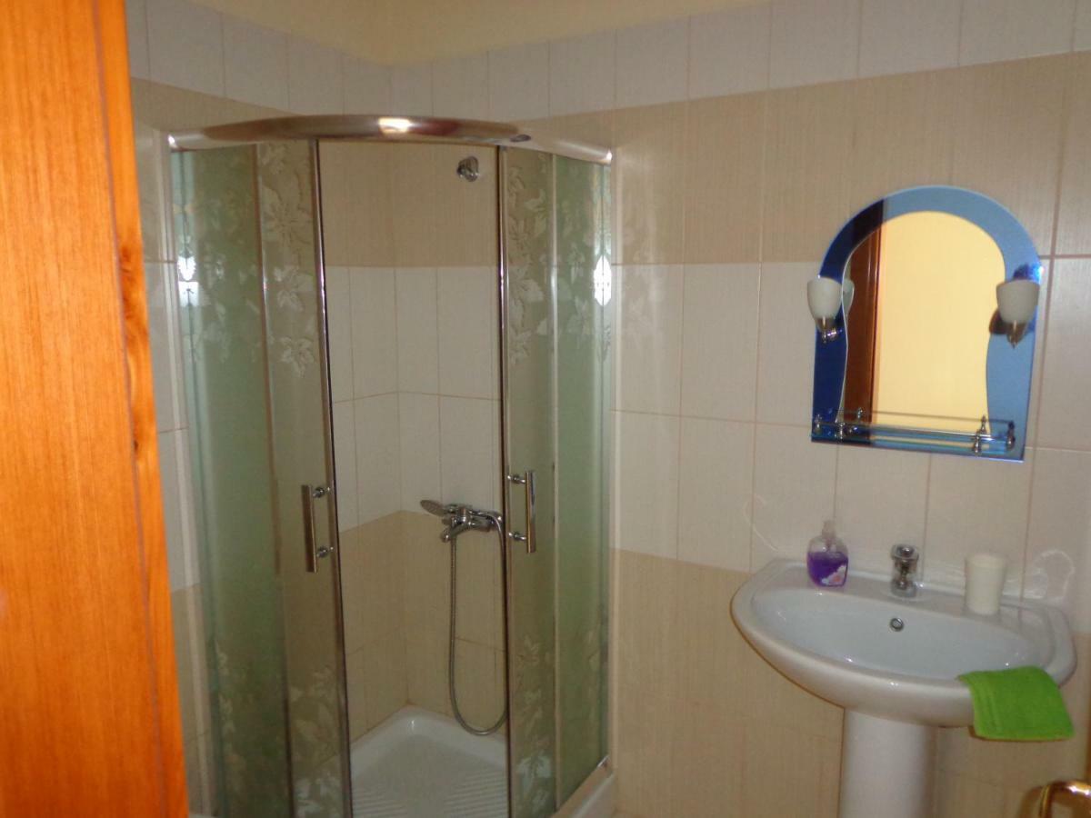 Olympian Rooms Dhërmi Dış mekan fotoğraf