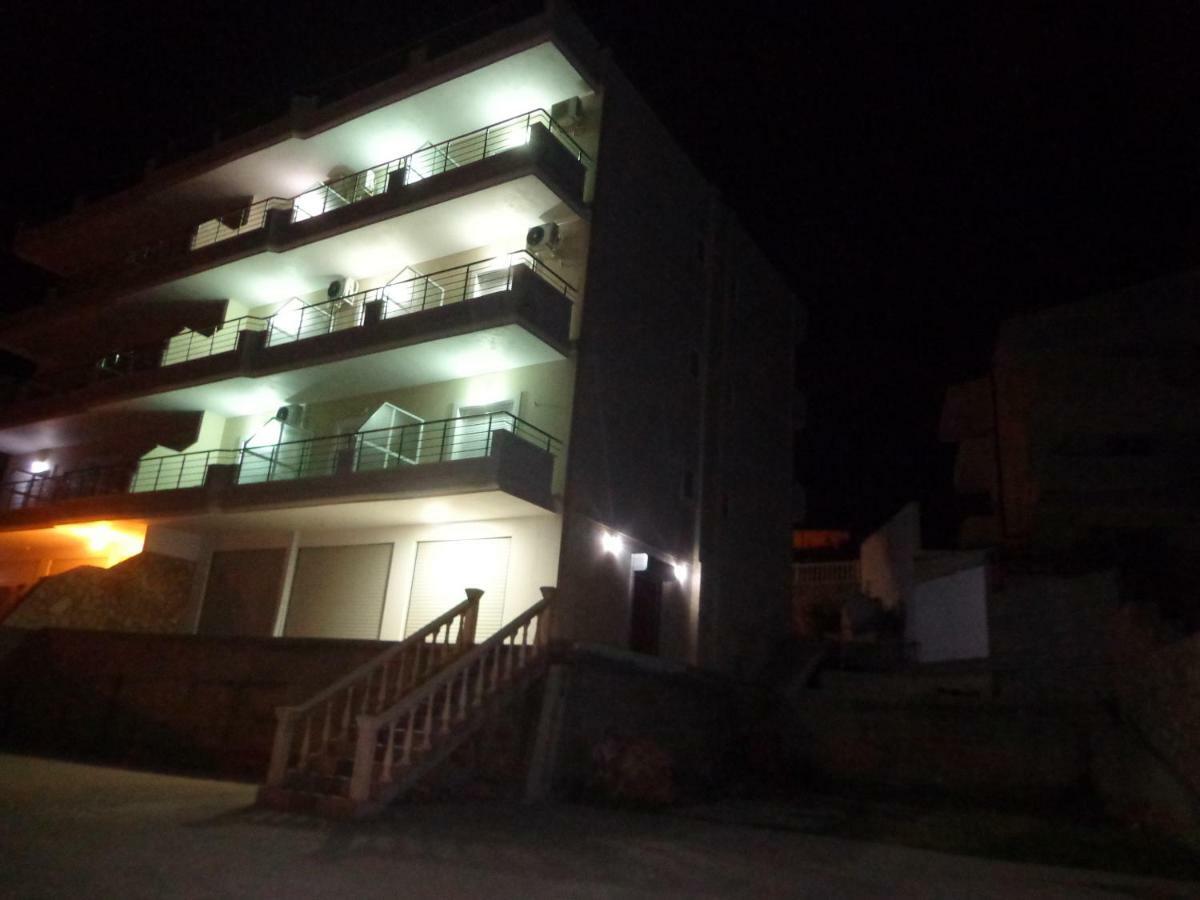 Olympian Rooms Dhërmi Dış mekan fotoğraf