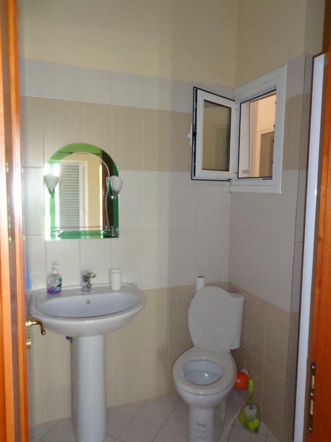 Olympian Rooms Dhërmi Dış mekan fotoğraf